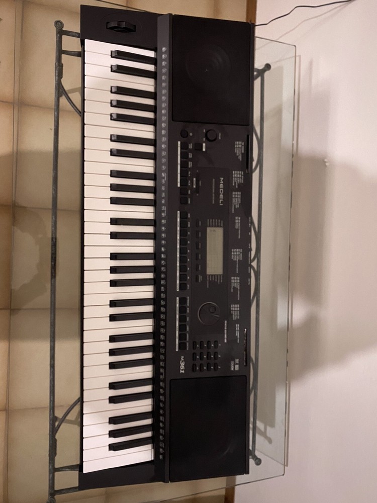 Medeli Professional Keyboard
