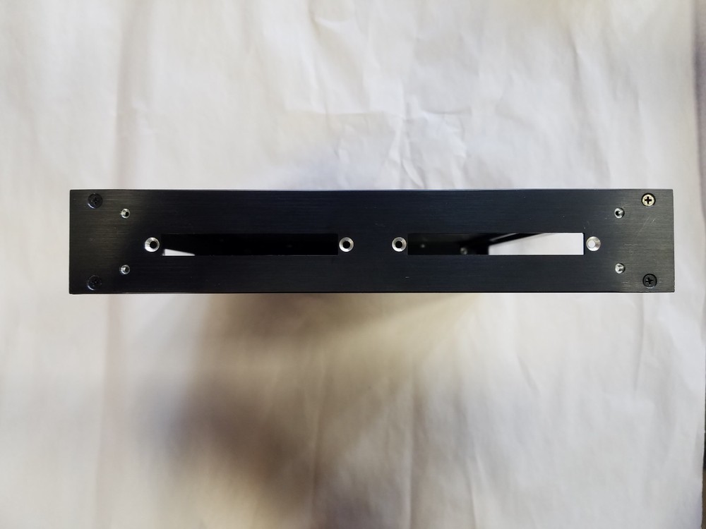 NI National Instruments CA-1000 Connector Accessory Enclosure