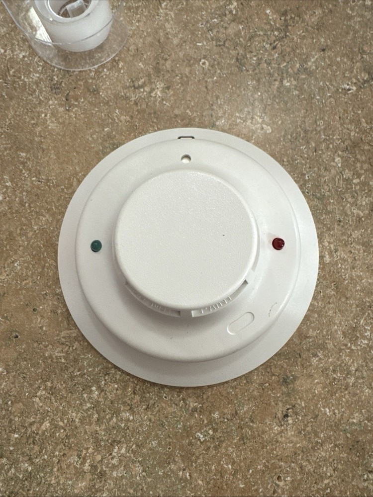 System Sensor Smoke Detector New No Base! E50