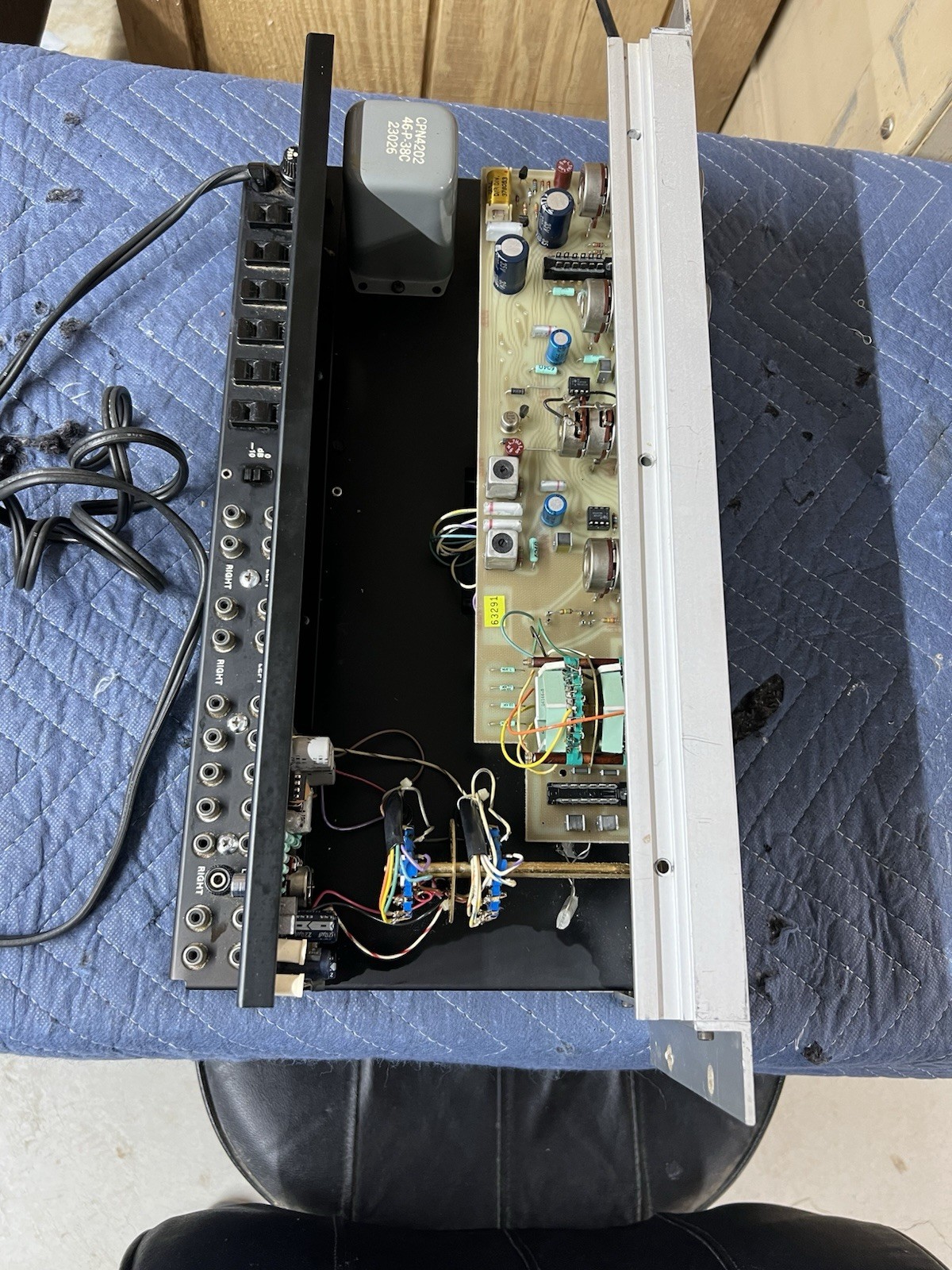 Crown IC 150a Stereo Preamplifier