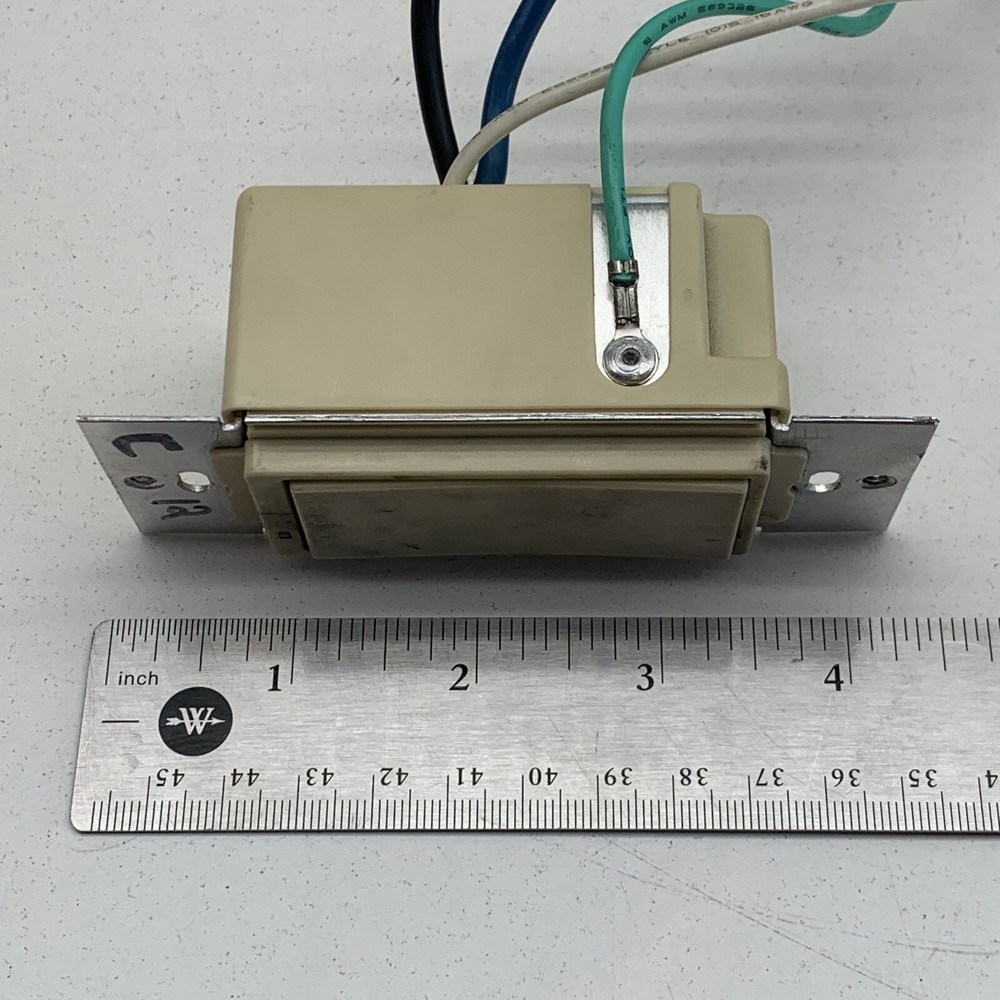 Advanced Control Technologies RS114I A10 Wall Light Switch 20A 960W 120V Ivory