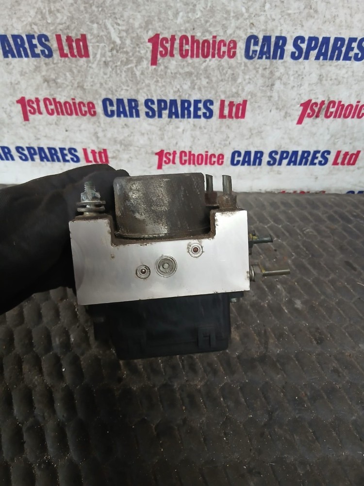 Honda Jazz mk2 2006 ABS Pump & Control Module