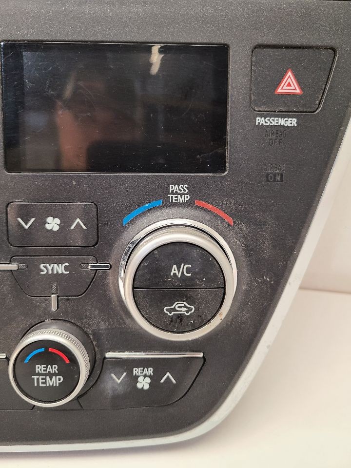 A/C Selector Switch fits 2017 Toyota Sienna automatic temperature control
