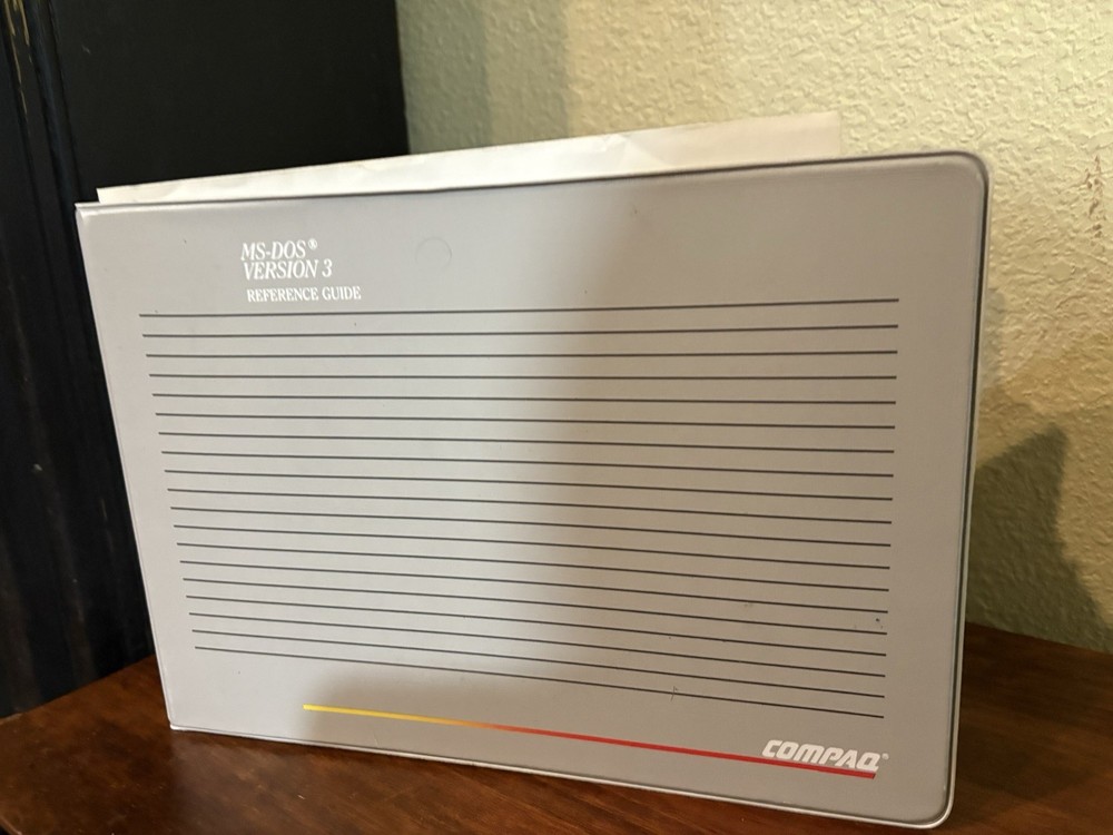 Vintage Compaq MS-DOS Version 3 Reference Guide