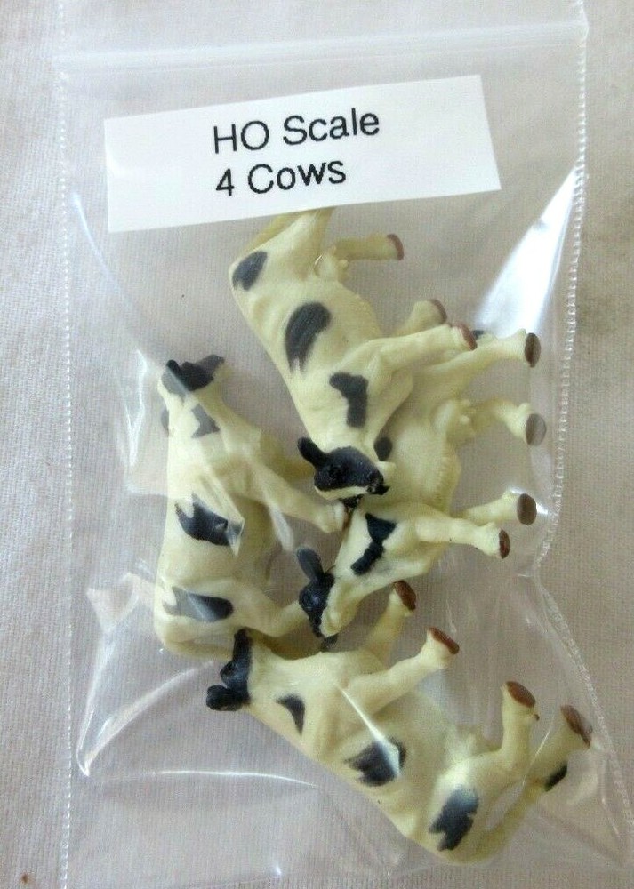 HO SCALE 4 HOLSTEIN COWS