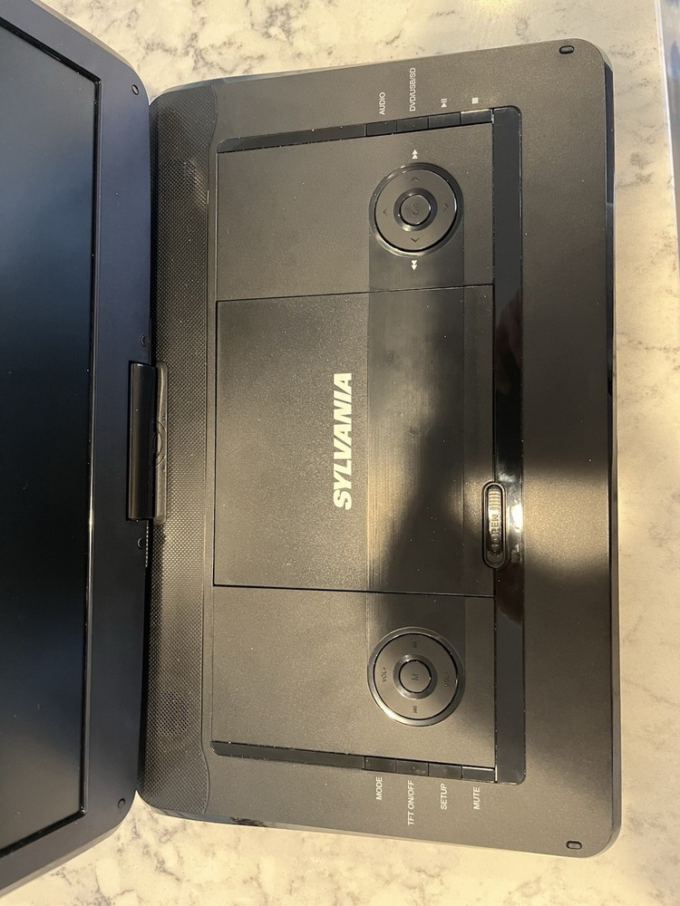 Sylvania Black Portable DVD Player Model SDVD 1566 See Notes
