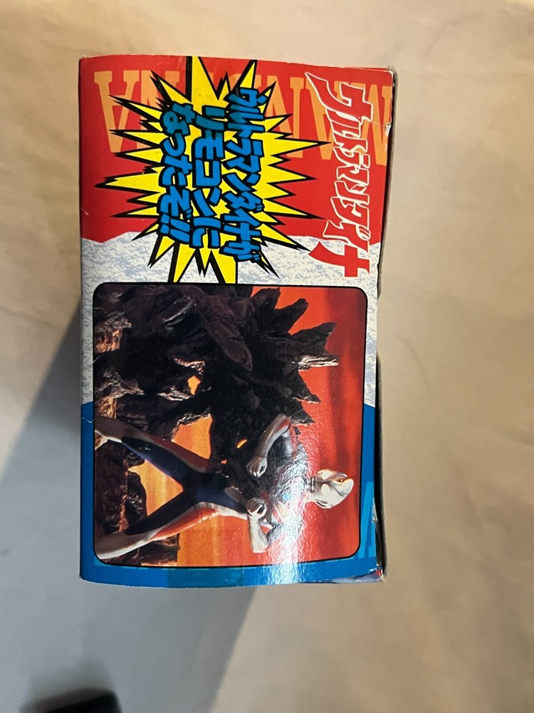 Ultraman Dyna Remote control 1997 with box preowned