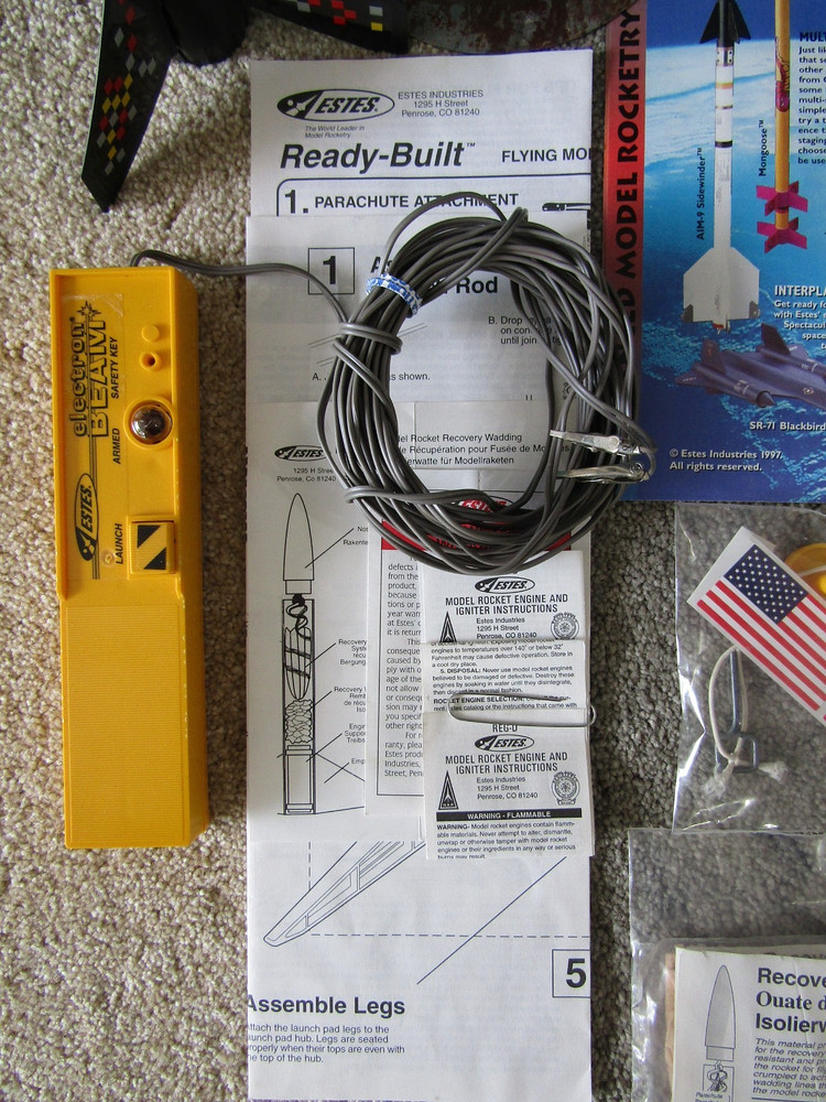 vintage Estes model rocket kit & accessories