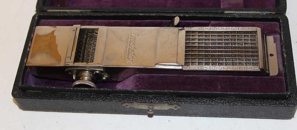 VINTAGE COMPTATOR MECHANICAL CALCULATOR / ADDING MACHINE W CASE