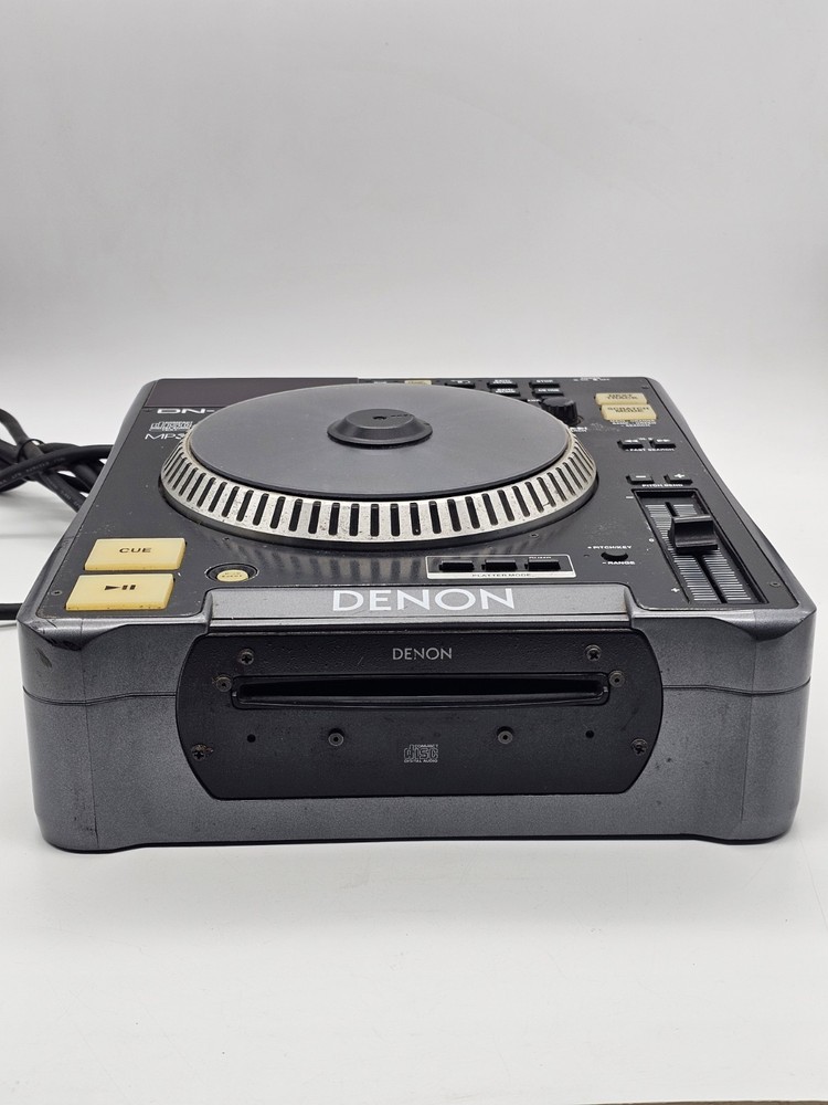 Denon DN-S3000 Professional CD player DJ portable