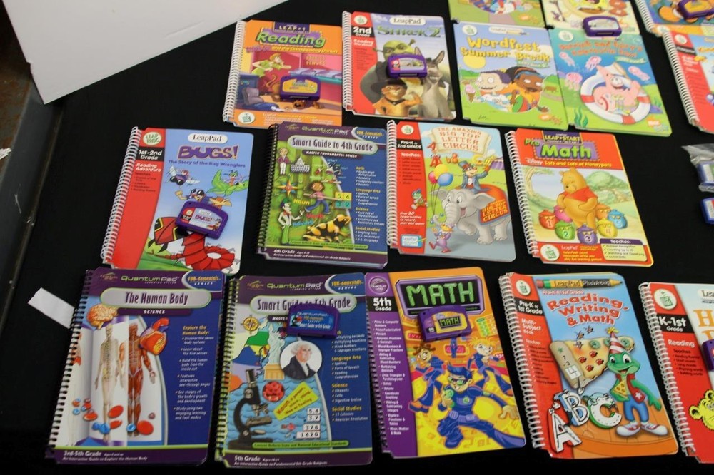 Mixed Leap frog games and booklets