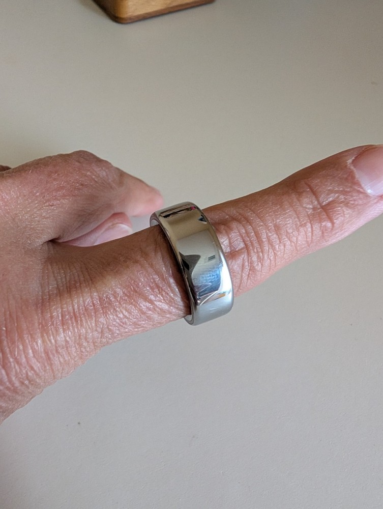 Oura Ring Gen 4 Size 8 Silver