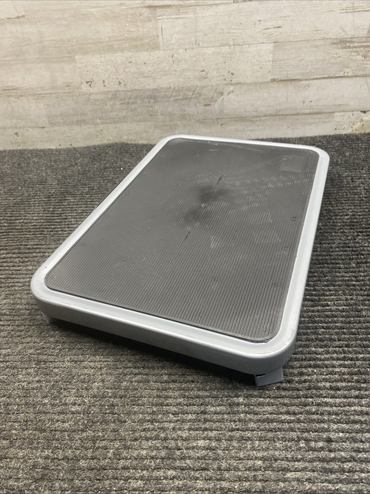 RV step stool foldable non-slip easy to carry step stool