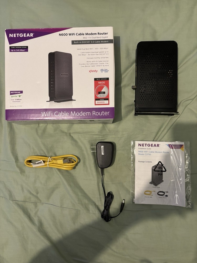 NETGEAR N600 WiFi Cable Modem Router (C3700) - Open Box, Used
