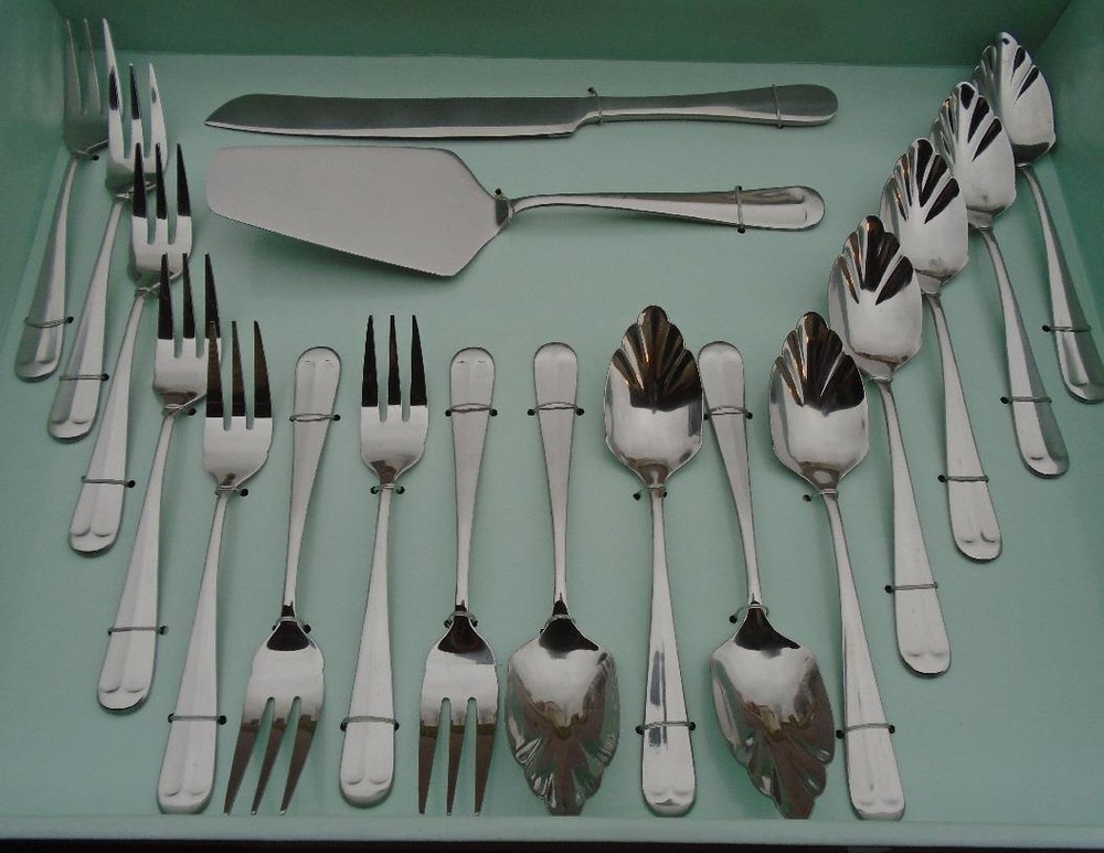 18pc HAMPTON FORGE Lexington Mirror HOSTESS DESSERT FLATWARE SET Stainless *NEW
