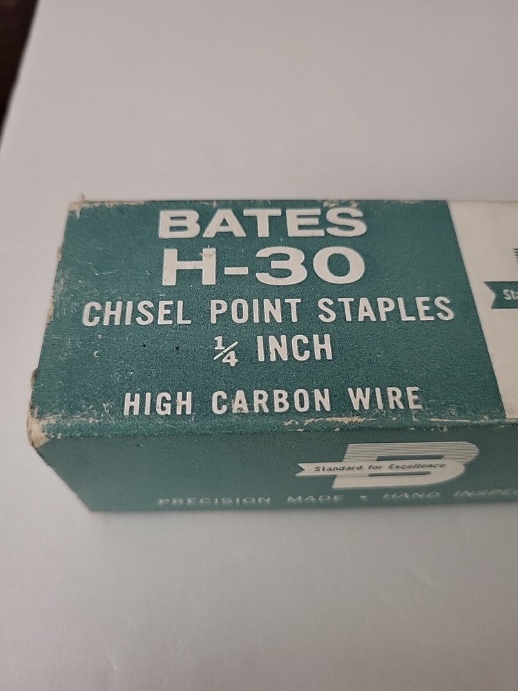 Bates H-30 Chisel Point Staples 1/4" Open Box