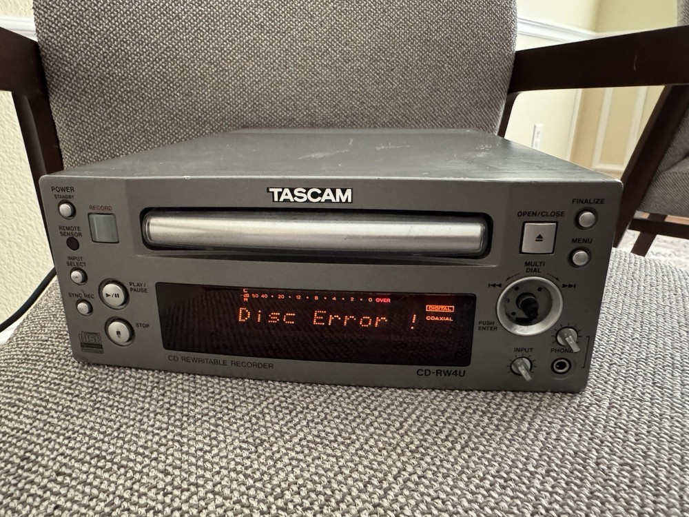 Tascam CW CD-RW4U CD Rewritable Recorder Tested - READ DESCRIPTION AS IS