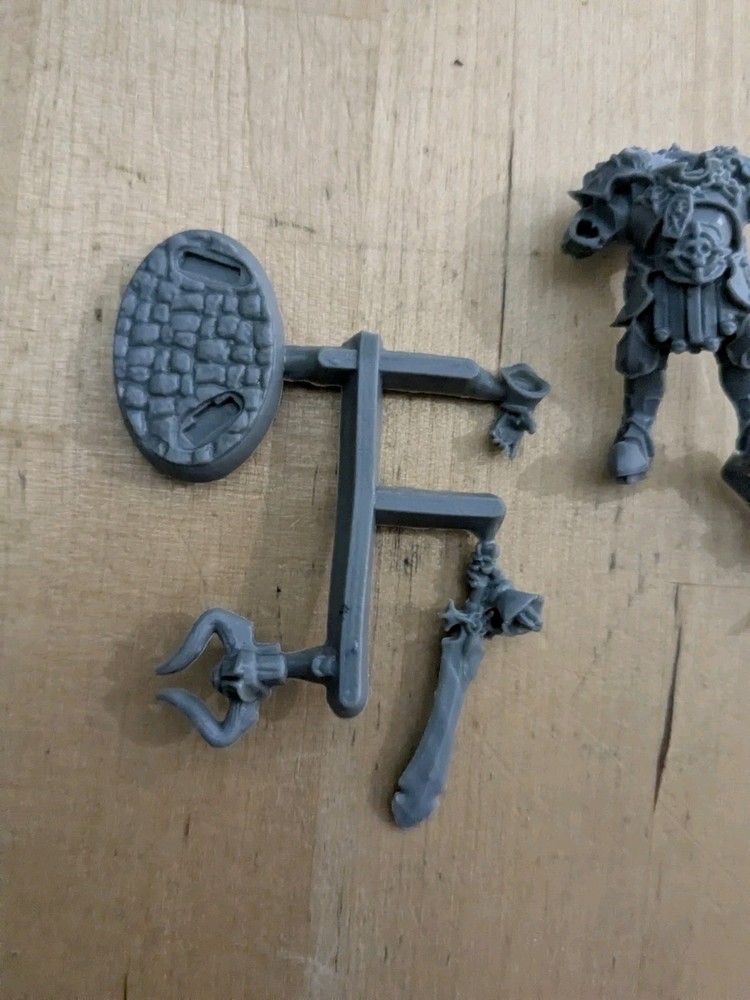 Reaper Bones Krass Omenthrall, Evil Warrior