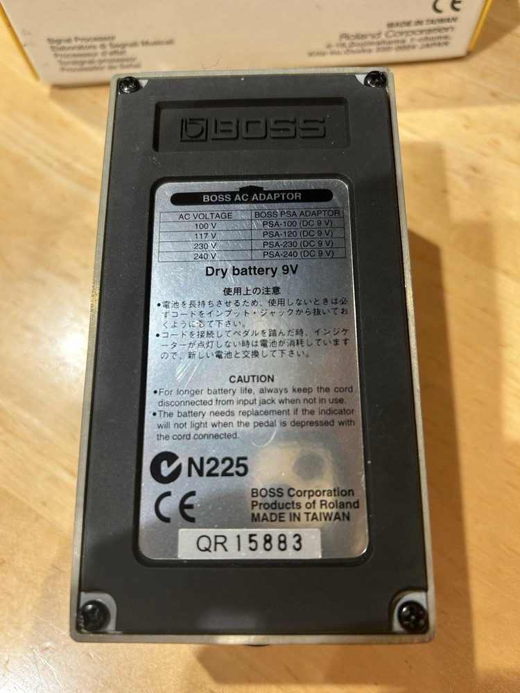 Boss OS-2 Overdrive Distortion Effects Pedal