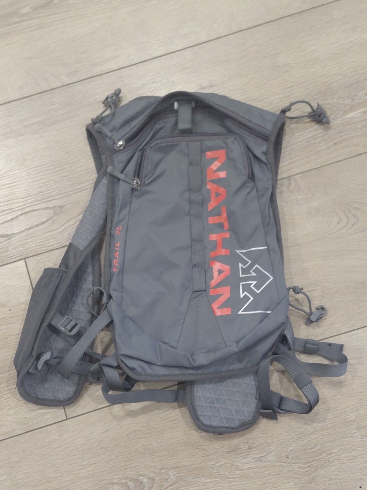 Nathan Race Vest Gray Orange Running Backpack Hydration Pack Bag No Bladder
