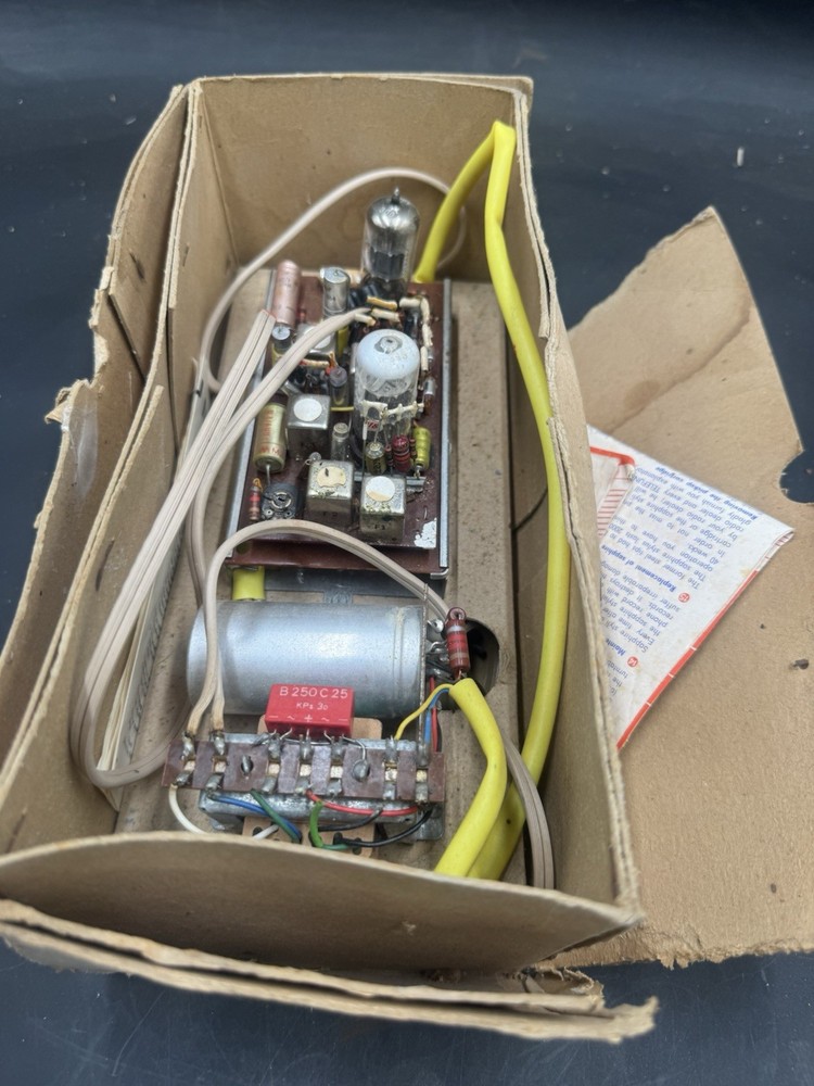 VINTAGE TELEFUNKEN Control Board?