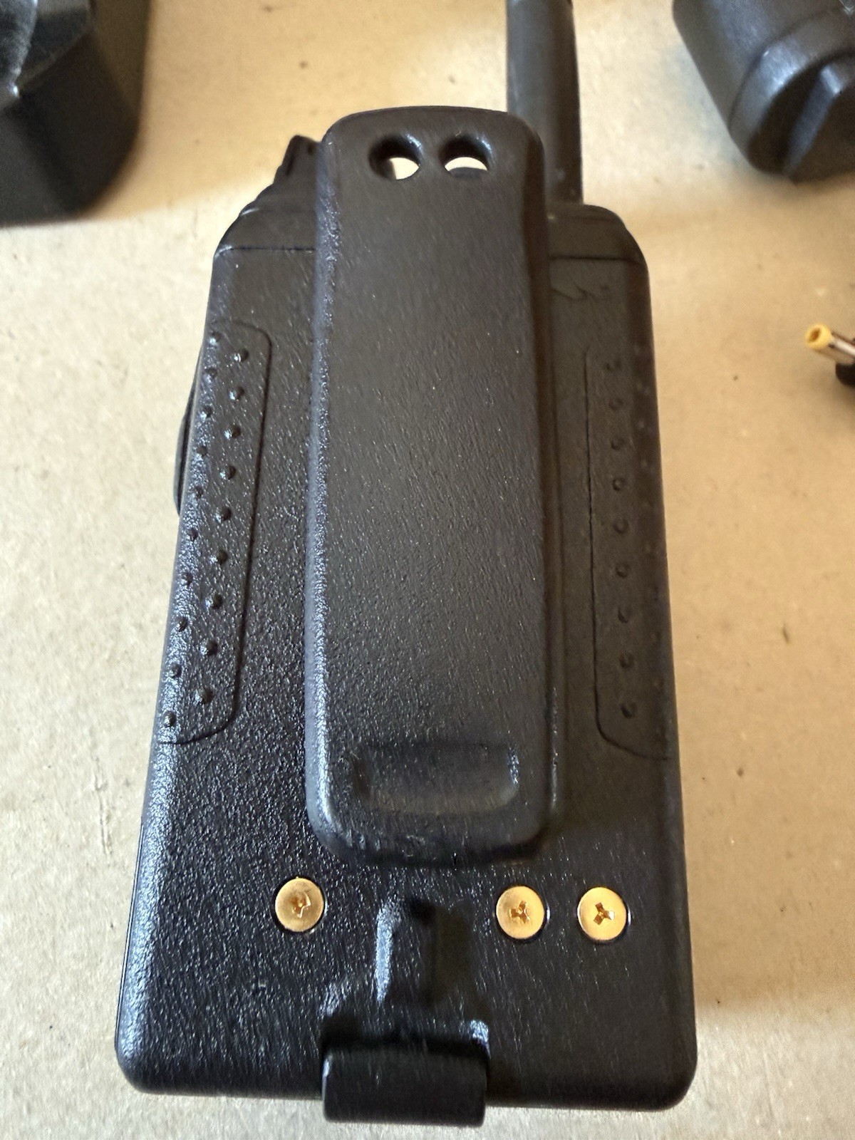 Vertex VXA-220 Handheld Airband Radio Transceiver With AC Charger