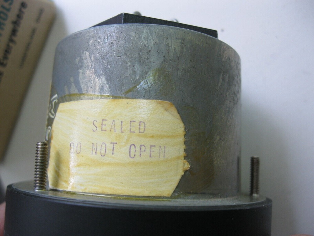 VINTAGE API SHIELDED 0-10 DC AMP VARIABLE LOCKING POINTER PANEL METER GAUGE NOS