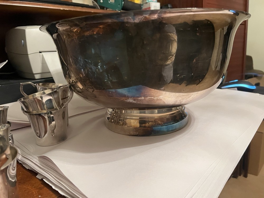 Wallace Punchbowl with 12 Cups Silverplate