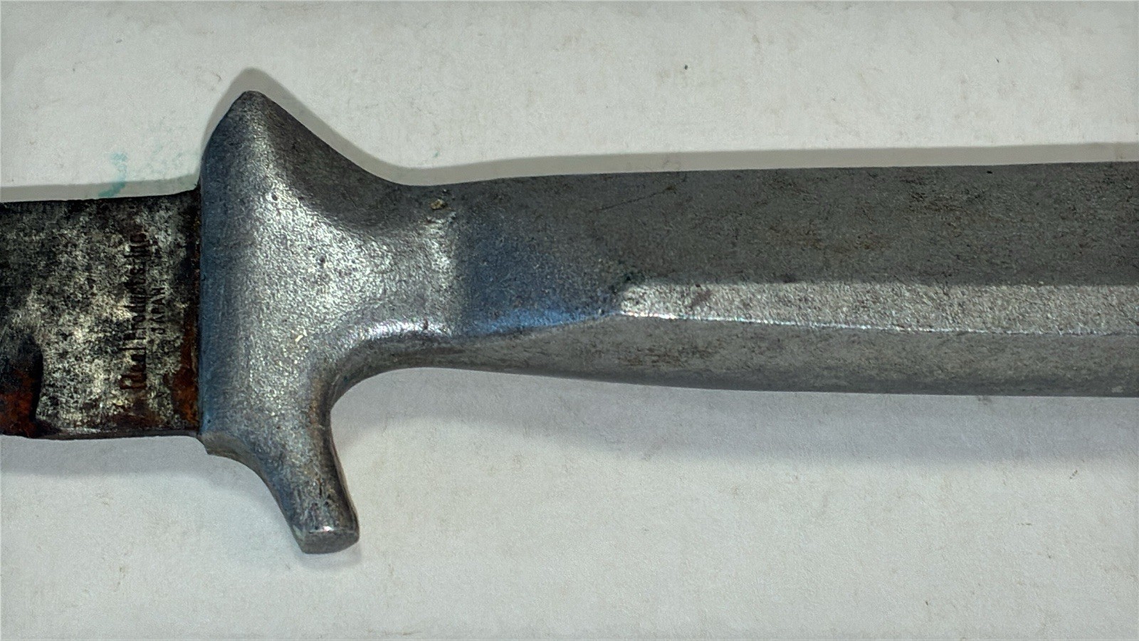 Ideal Products Inc. Ideal’s Silver FIST FITTER Fixed Blade Knife Japan 4" Blade