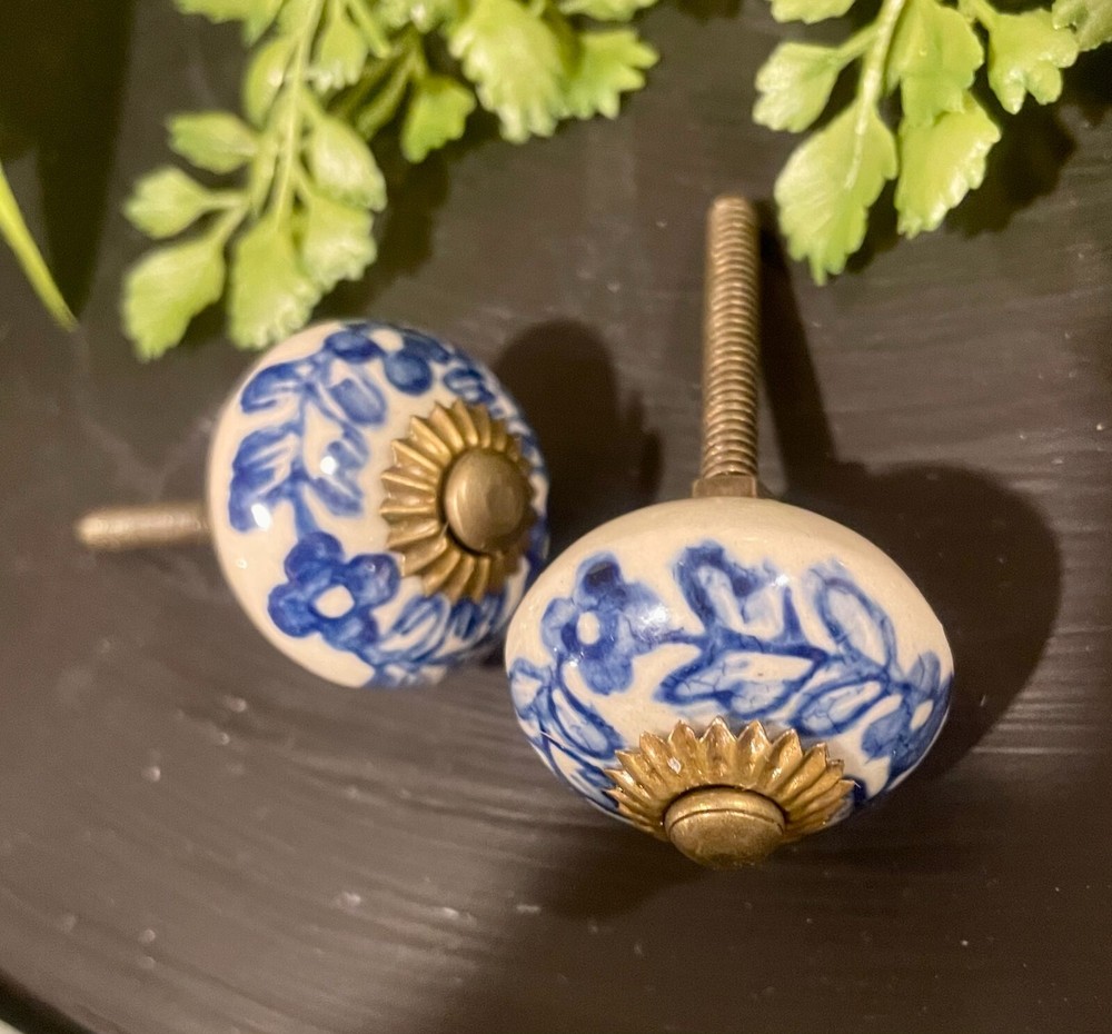 1 Antique Blue white Porcelain Ceramic Drawer Cabinet Knobs Pulls 1.25 brass end