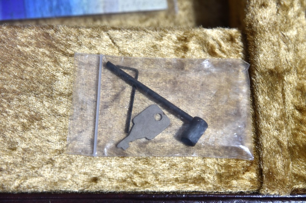 Aria Ventures Model 2001, 40th Anniversary 2001