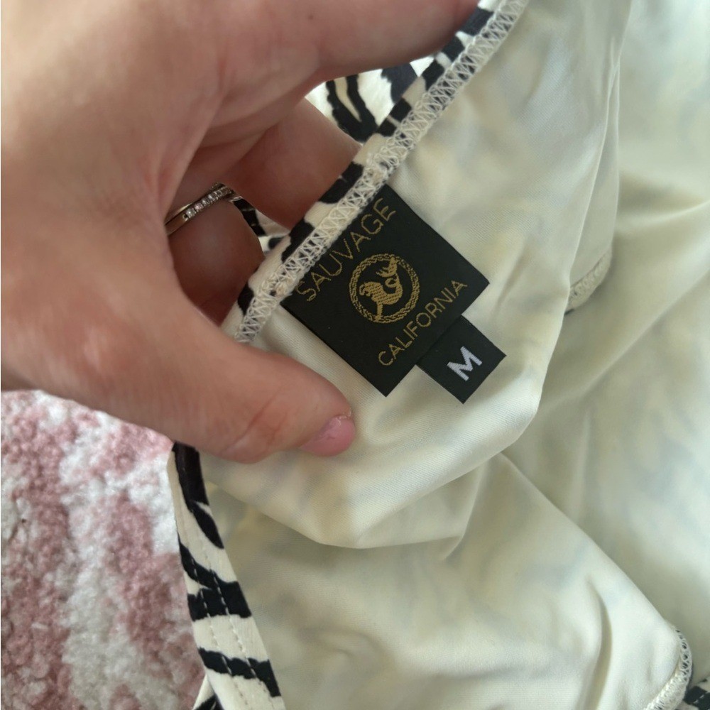 Sauvage Zebra One Piece size Medium