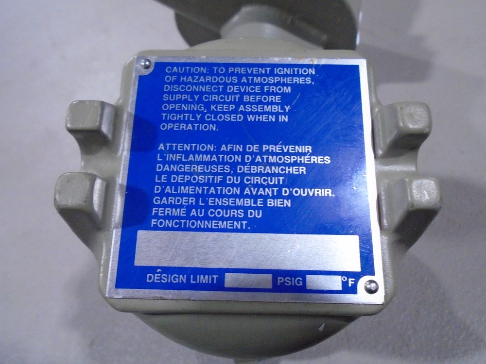 ECHOTEL 911-A1A2-E10 LEVEL III CONTROL 1500 PSI 24VDC