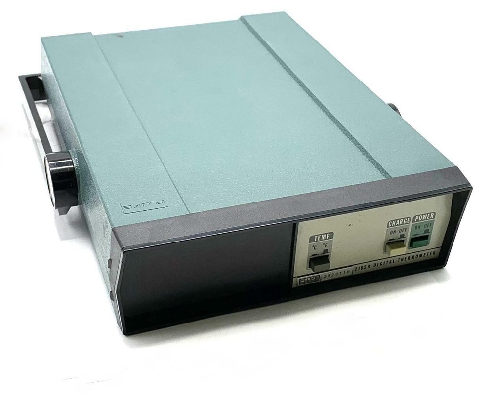 Fluke 2165A Single Channel Digital Thermometer With Case