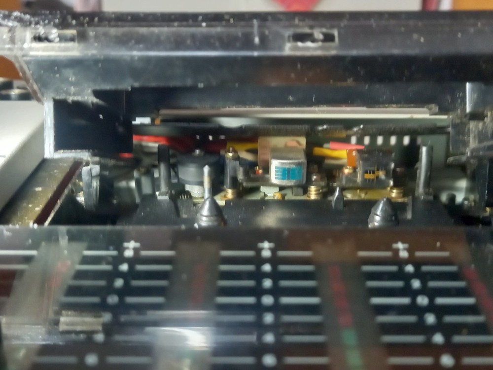 Akai - MG514 Analogue multitrack recorder