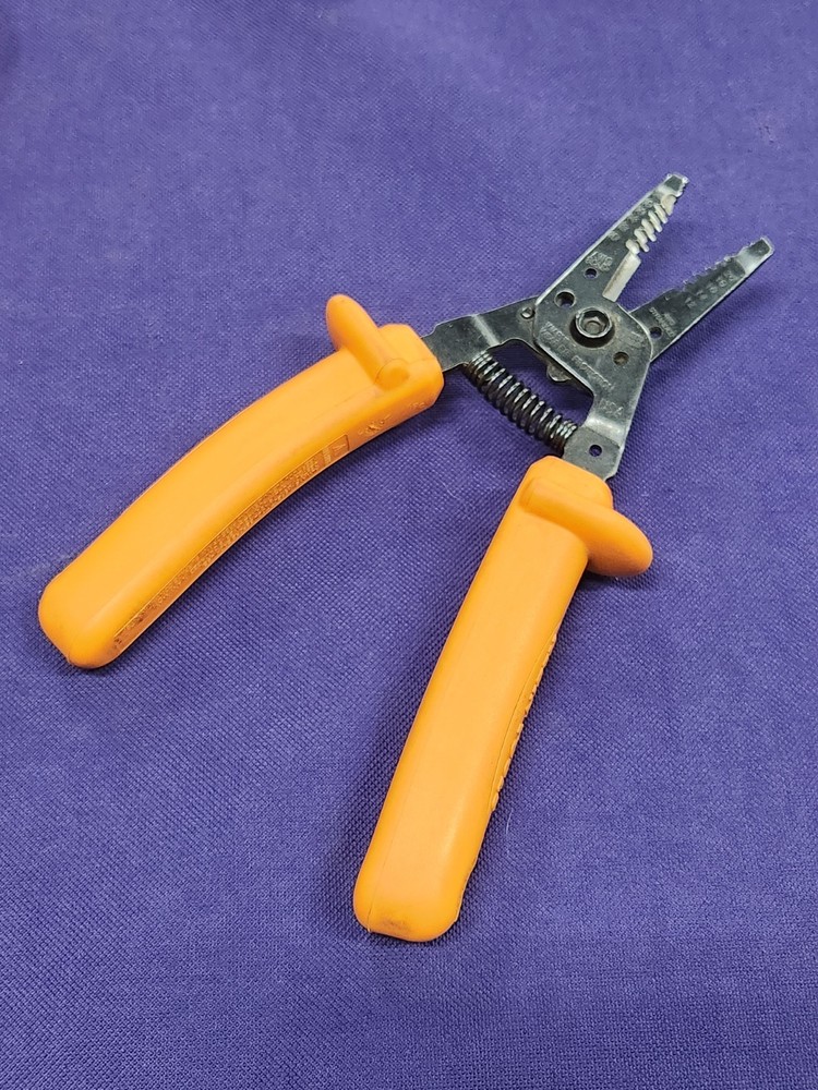 Klein Tools 33529 Premium 1000V Insulated Tool Bundle