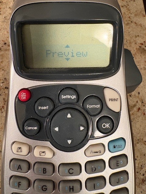 DYMO LetraTag Handheld Labeler Label Maker Machine LT-100H TESTED WORKING