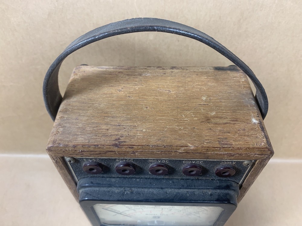 EMC Model 101B Volt OHM Meter - Electronic Measurements Corporation - UnTested