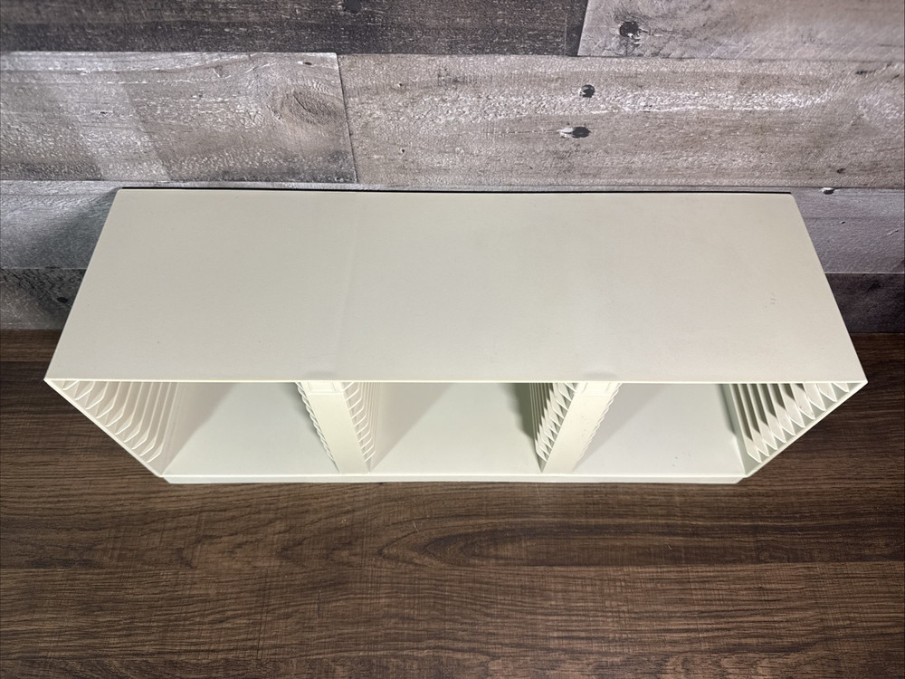 ALPHA / 36 CD Storage Rack / White