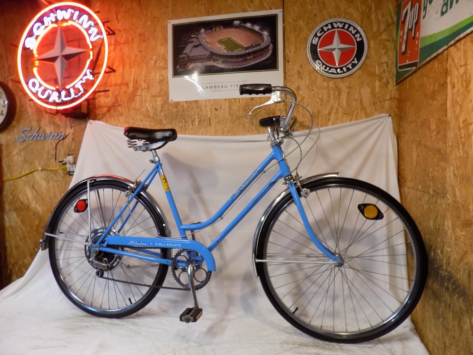 1974 SCHWINN COLLEGIATE 5-SPEED OPAQUE BLUE CRUISER BIKE SPEEDSTER BREEZE RACER