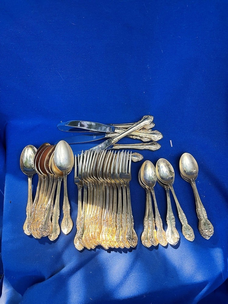 CAPCO JAPAN GOLD FLATWARE 42 Pieces