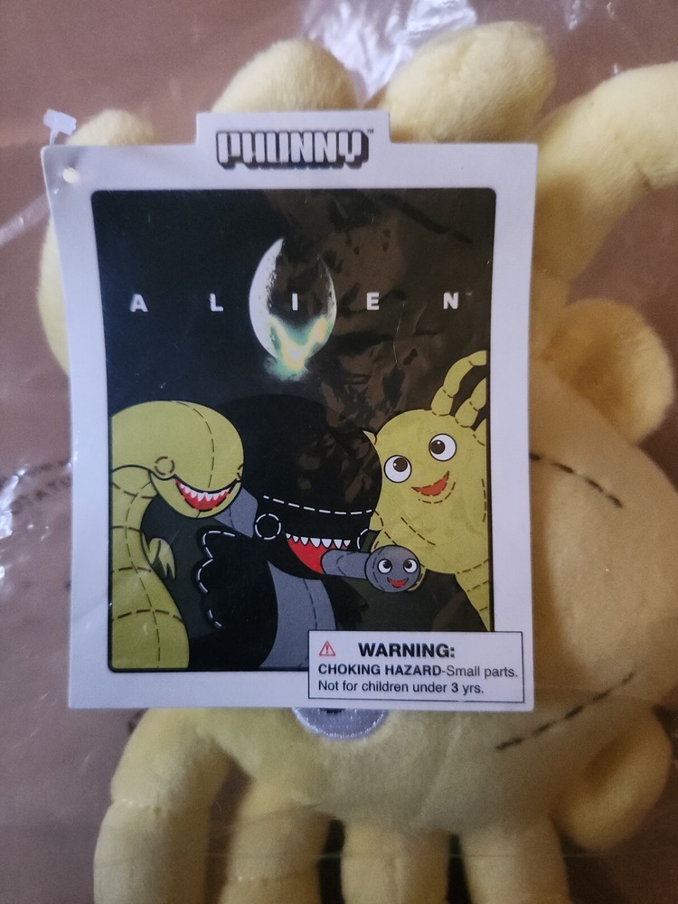 2015 Phunny Alien 8" Facehugger Plush