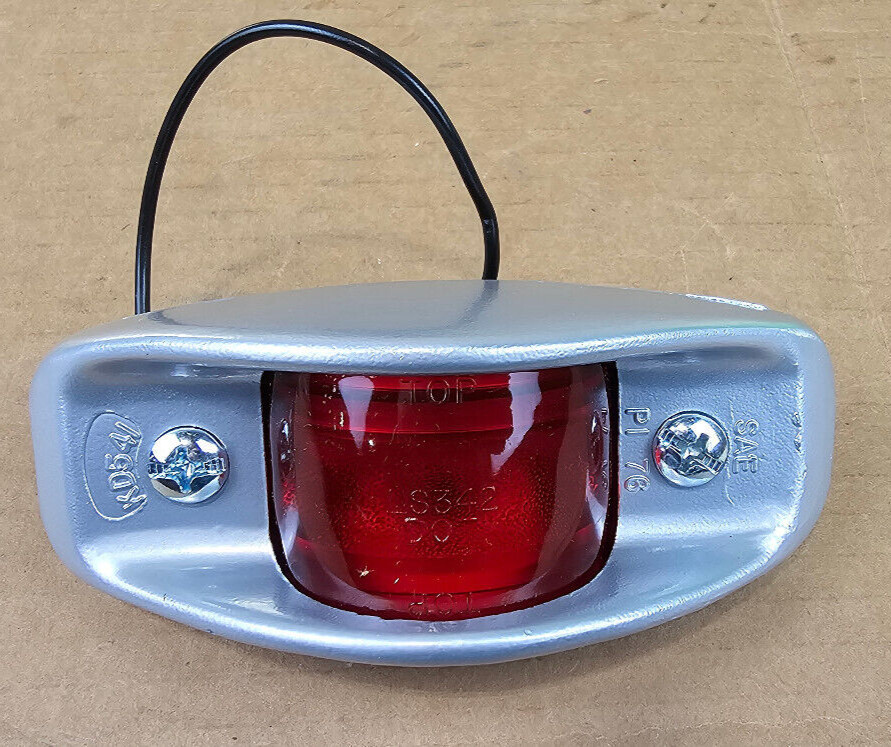 541-1603 KD Red Armored Marker Light, W/Socket