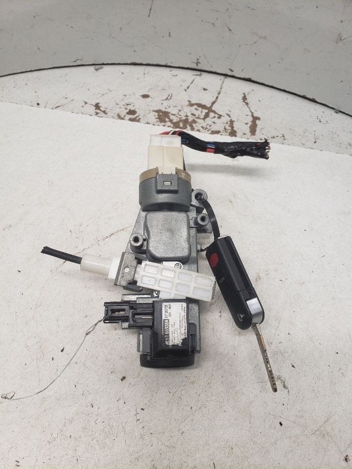 2003-2013 MAZDA 6 Ignition Switch Column Mounted Conventional Ignition OEM