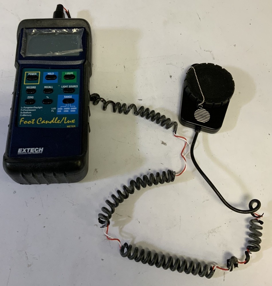 Extech Instruments Foot Candle/Lux Light Meter, Black "I2D"