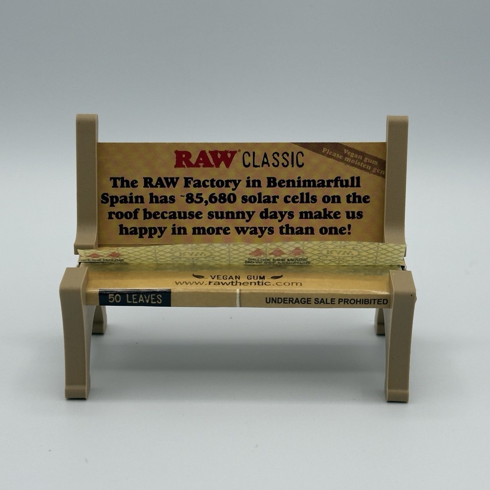 RAW Classic Slow Burning Papers + Tan Rolling Paper Bench Display Bundle
