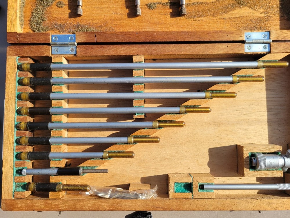 Mitutoyo 5210-221-1921 Caliper Set