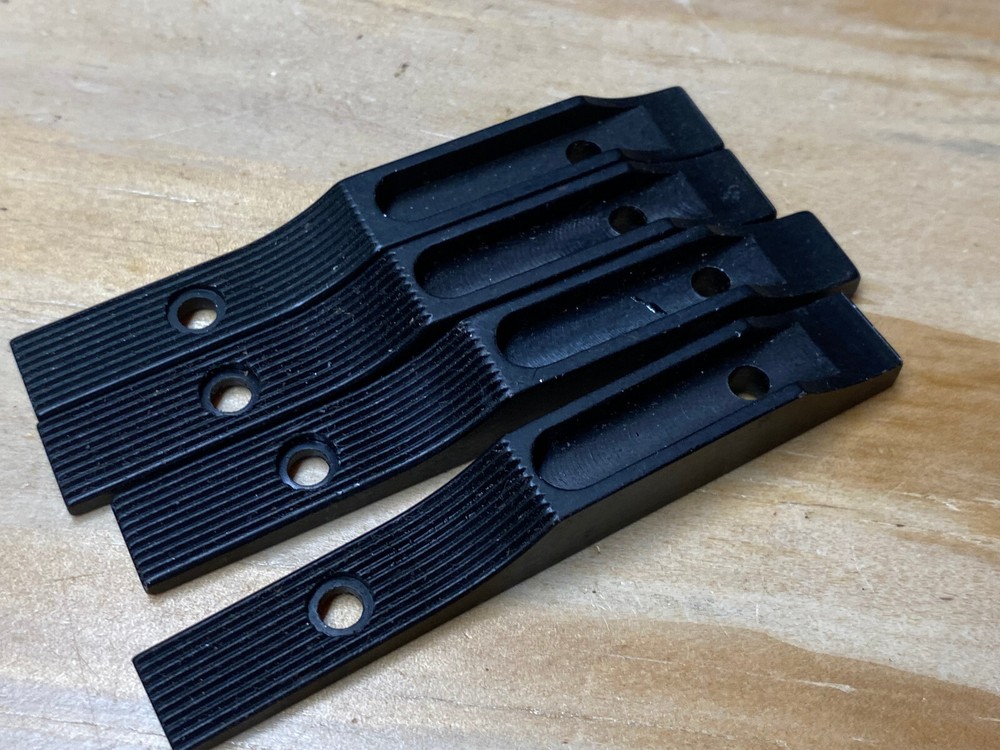 Knight LK-93 .50 Cal Inline Muzzleloader Front Sight missing blade and screws