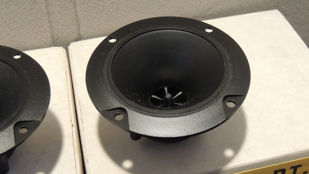 MTX RT3 3 3/4" Tweeter Road Thunder Two