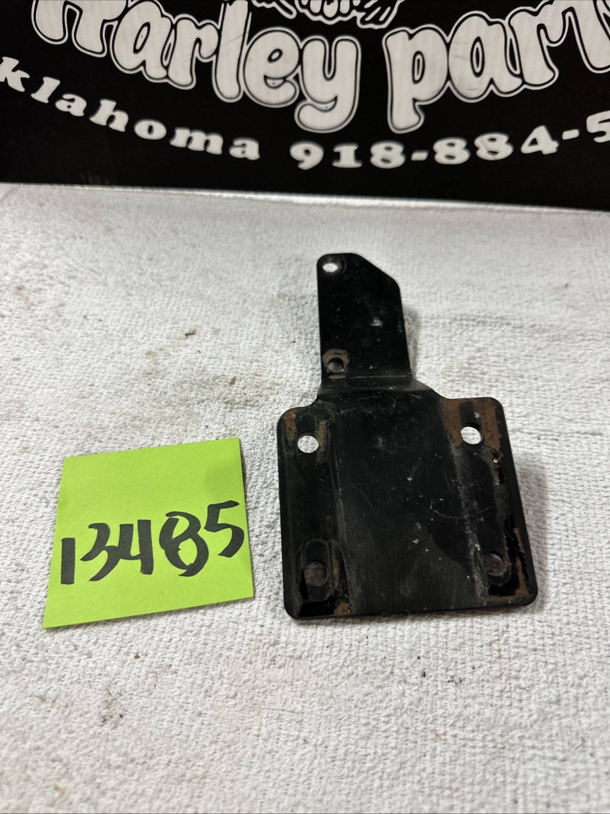 Harley Vance And & Hines Touring Exhaust Mount Bracket Used Header Head Pipe